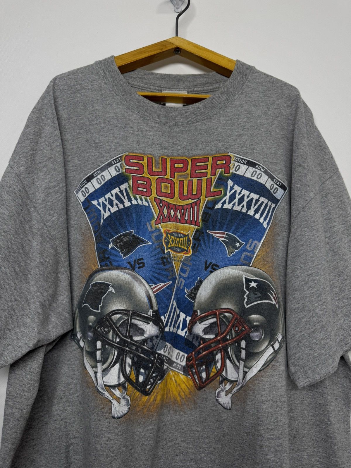 Lee Vintage Y2k NFL Super Bowl 2005 T-Shirt Size US XXL / EU 58 / 5 - 1 Thumbnail