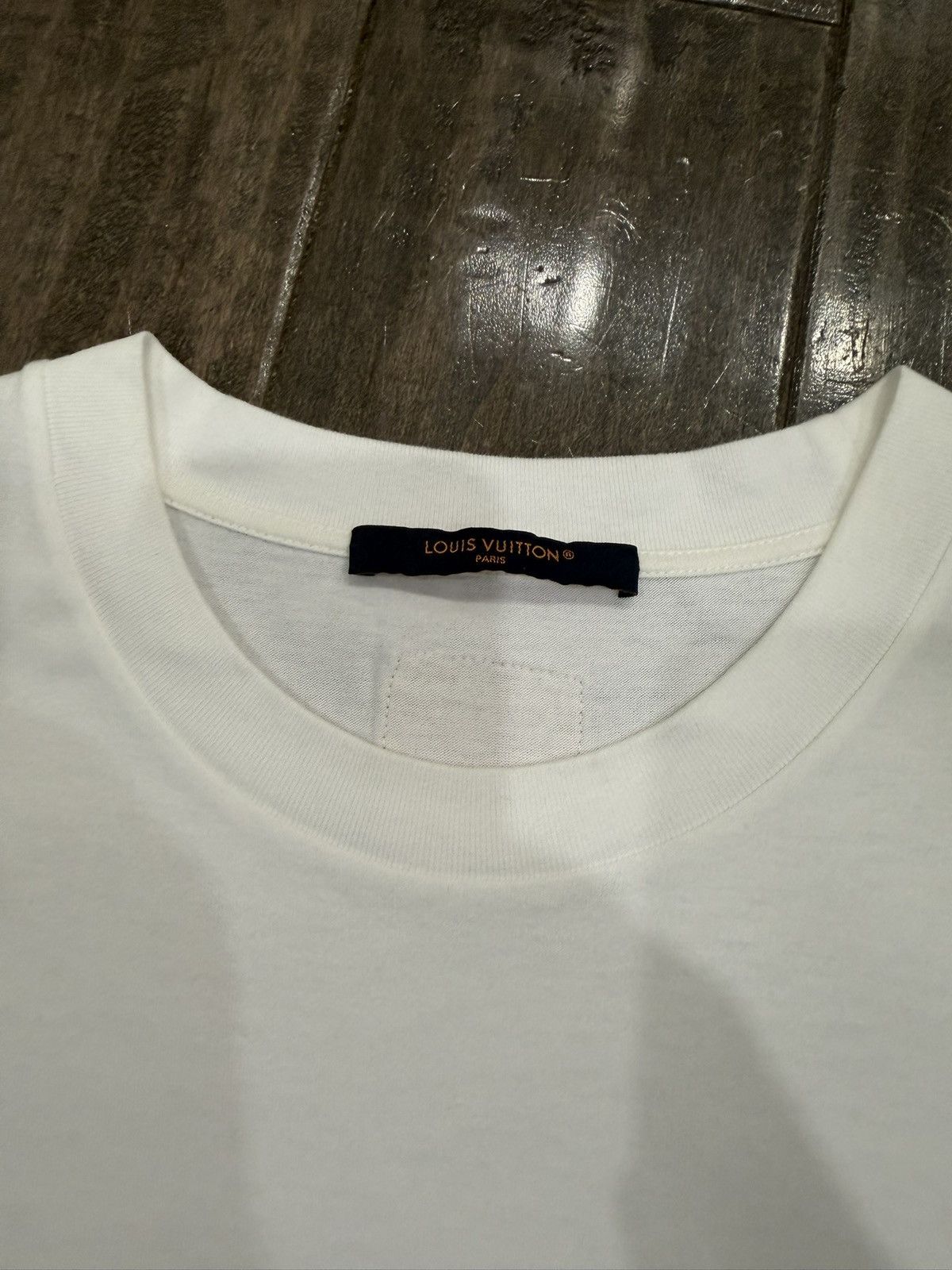 Louis Vuitton Louis Vuitton Embroidered Signature T-Shirt Size US XXL / EU 58 / 5 - 2 Thumbnail