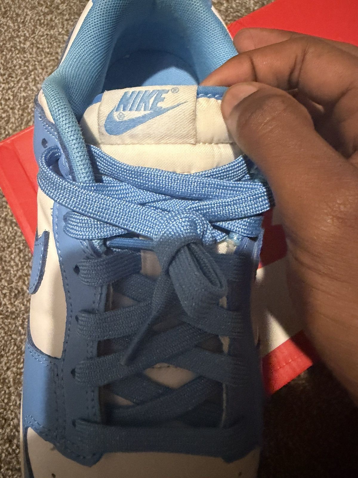 Nike UNC Dunk low Size US 8 / EU 41 - 8 Thumbnail