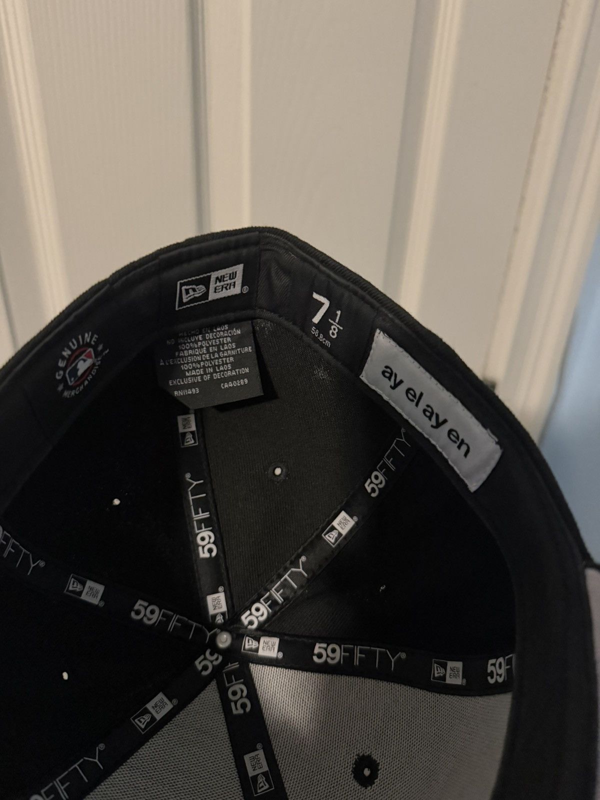 Supreme Supreme Los Angeles Dodgers Fitted Hat Black (Size 7 1/8) Size 30 - 4 Thumbnail