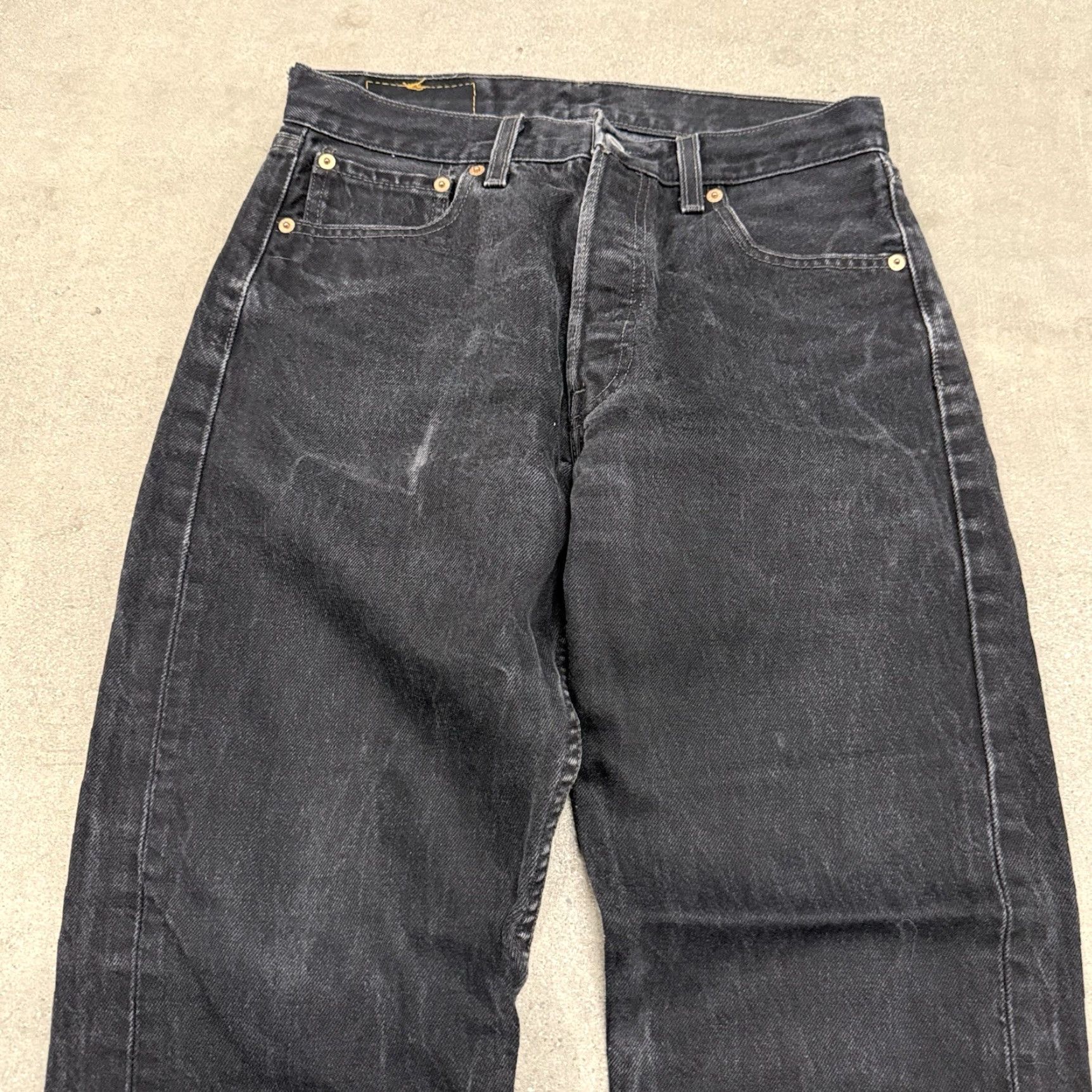 VINTAGE Levi's 501 Denim Jeans Black 30x30 Button Fly Made in USA 90s Womens Ankle 28 Regular Size