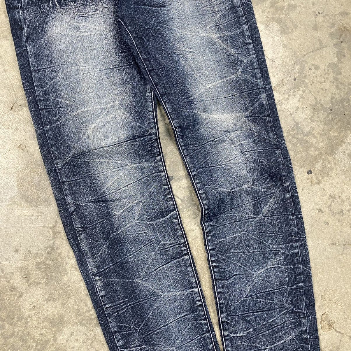 If Six Was Nine × Japanese Brand × Le Grande Bleu (L.G.B.) Snake Acid Washed Gothic Bondage Jeans Size US 34 / EU 50 - 3 Thumbnail