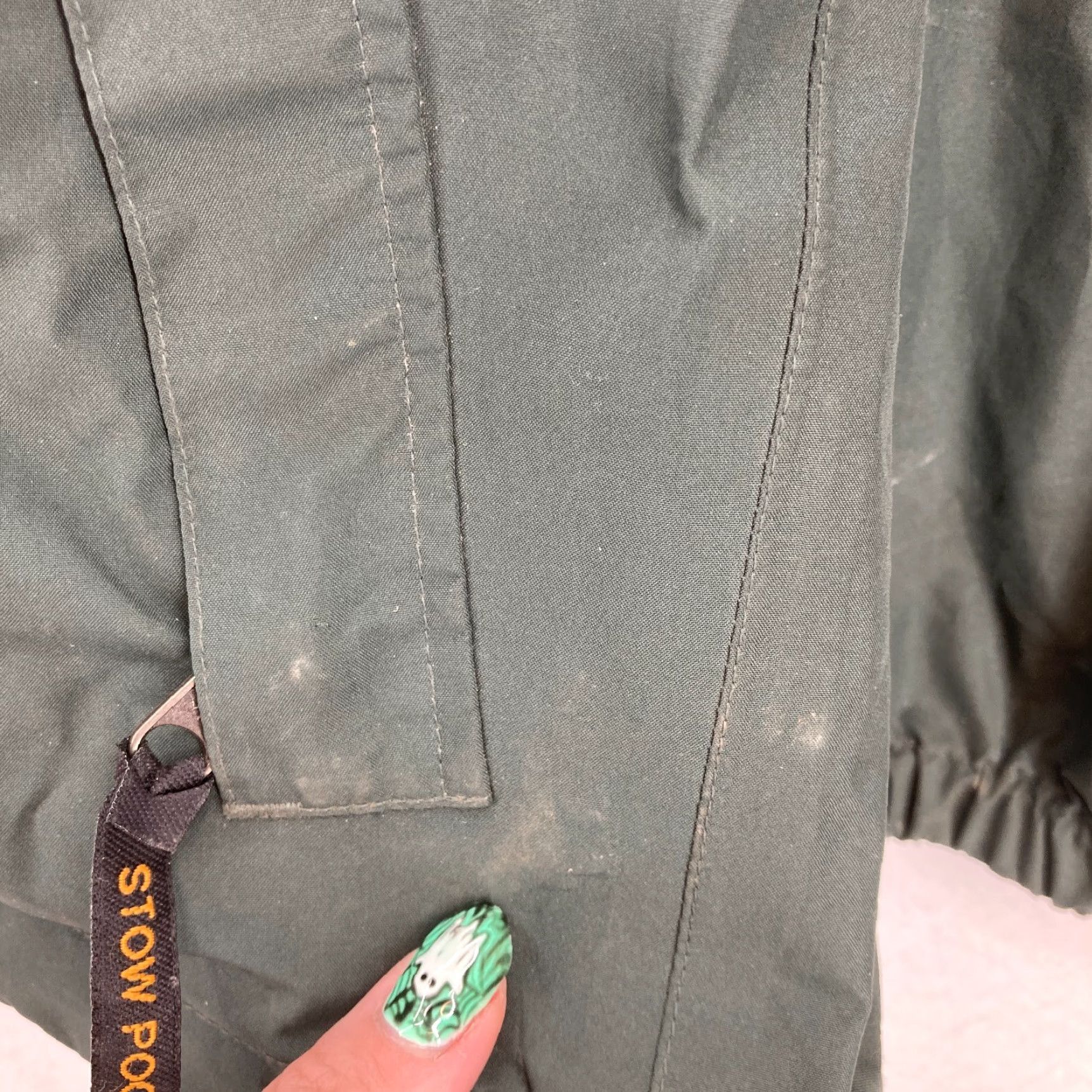 Bass Pro Shops VINTAGE Bass Pro Shops Gore Tex Jacket Mens Medium Green Water Resistant Full Zip Hooded Jacket Size US M / EU 48-50 / 2 - 6 Thumbnail