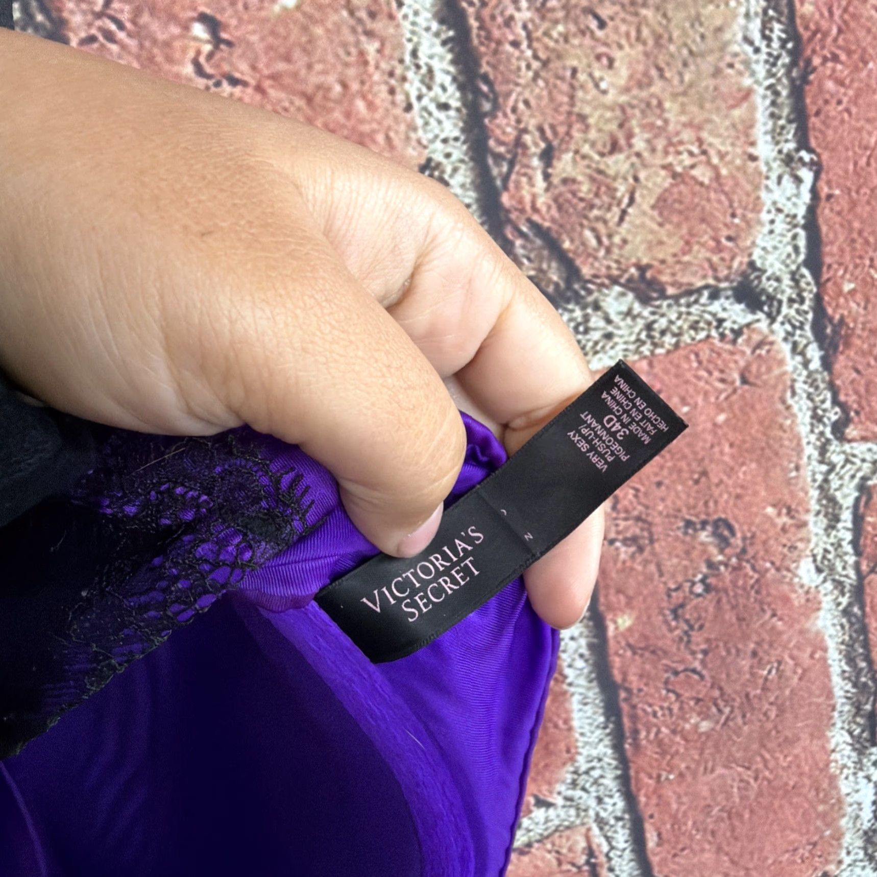 Victoria's Secret Victoria's Secret Very Sexy Push-Up Bra 34B Purple Underwired Adjustable Strap Padded Women VINTAGE? Size ONE SIZE - 3 Thumbnail