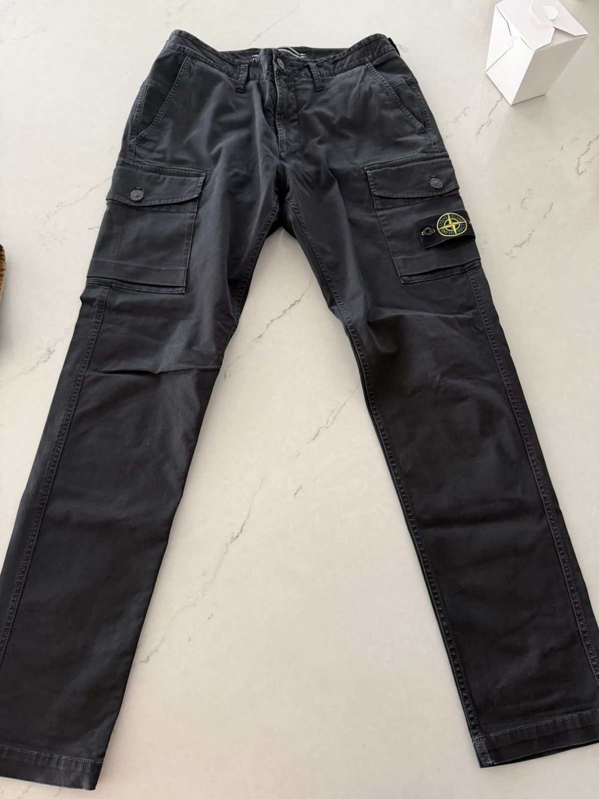 Stone Island Stone island cargo pant - size 31 slim fit Size US 31 - 1 Thumbnail