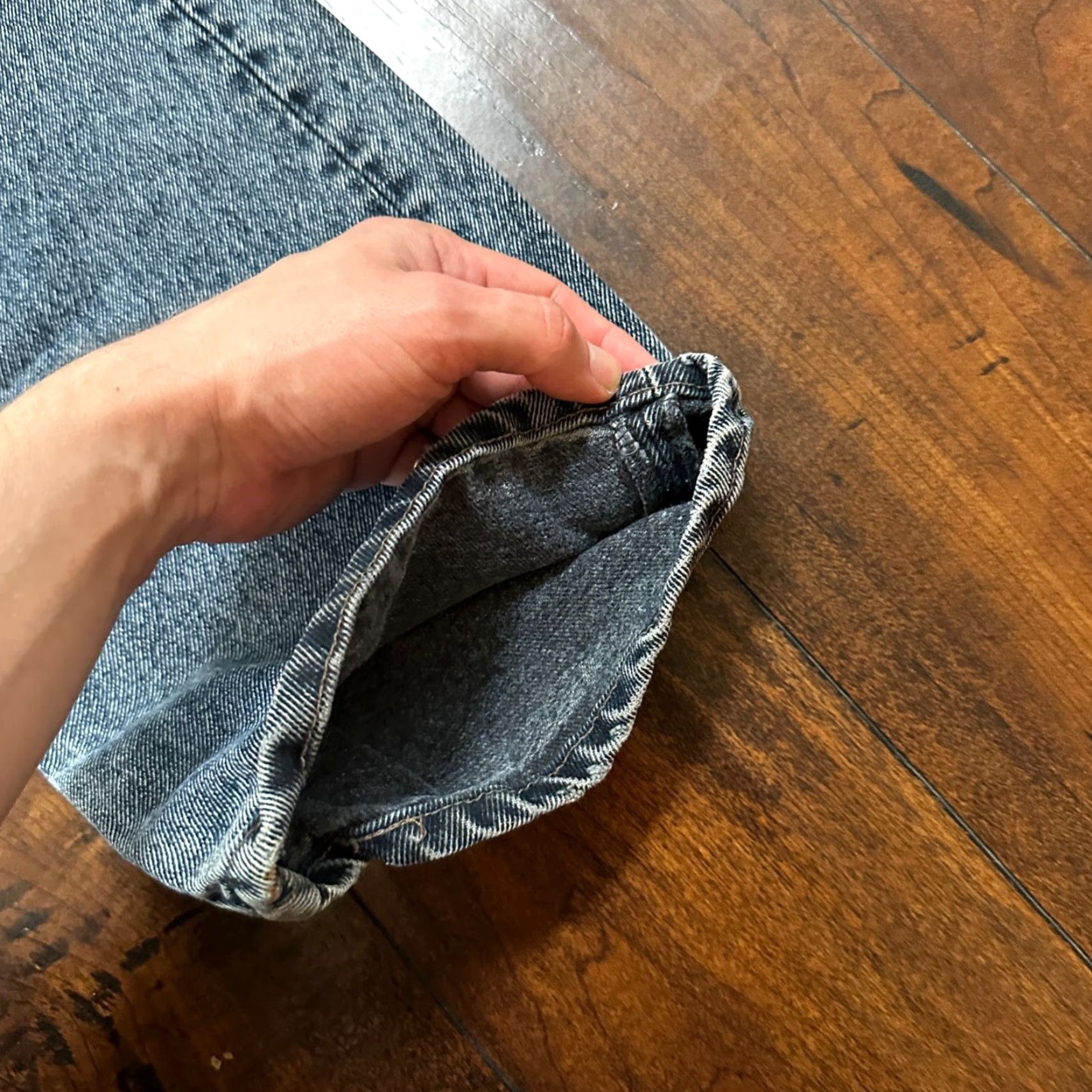 Levi's VINTAGE Levi's Jeans 501 Button Fly 38x32 Men Regular Denim Blue 90s Straight (MidRise) 34x30 USA Tag XX Act 34x30 Size US 38 / EU 54 - 4 Thumbnail