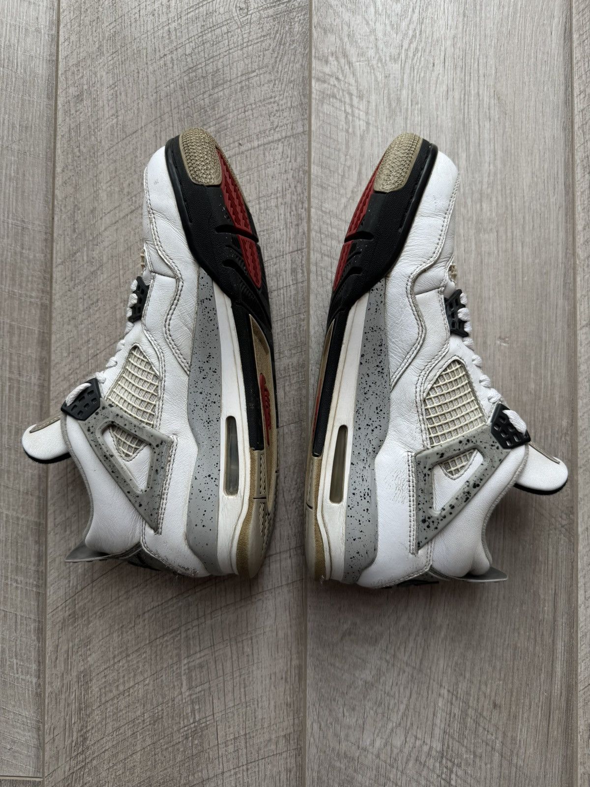 Jordan Brand Jordan 4 Retro OG Mid White Cement 840606-192 size 41 us 8 Size US 8 / EU 41 - 5 Thumbnail