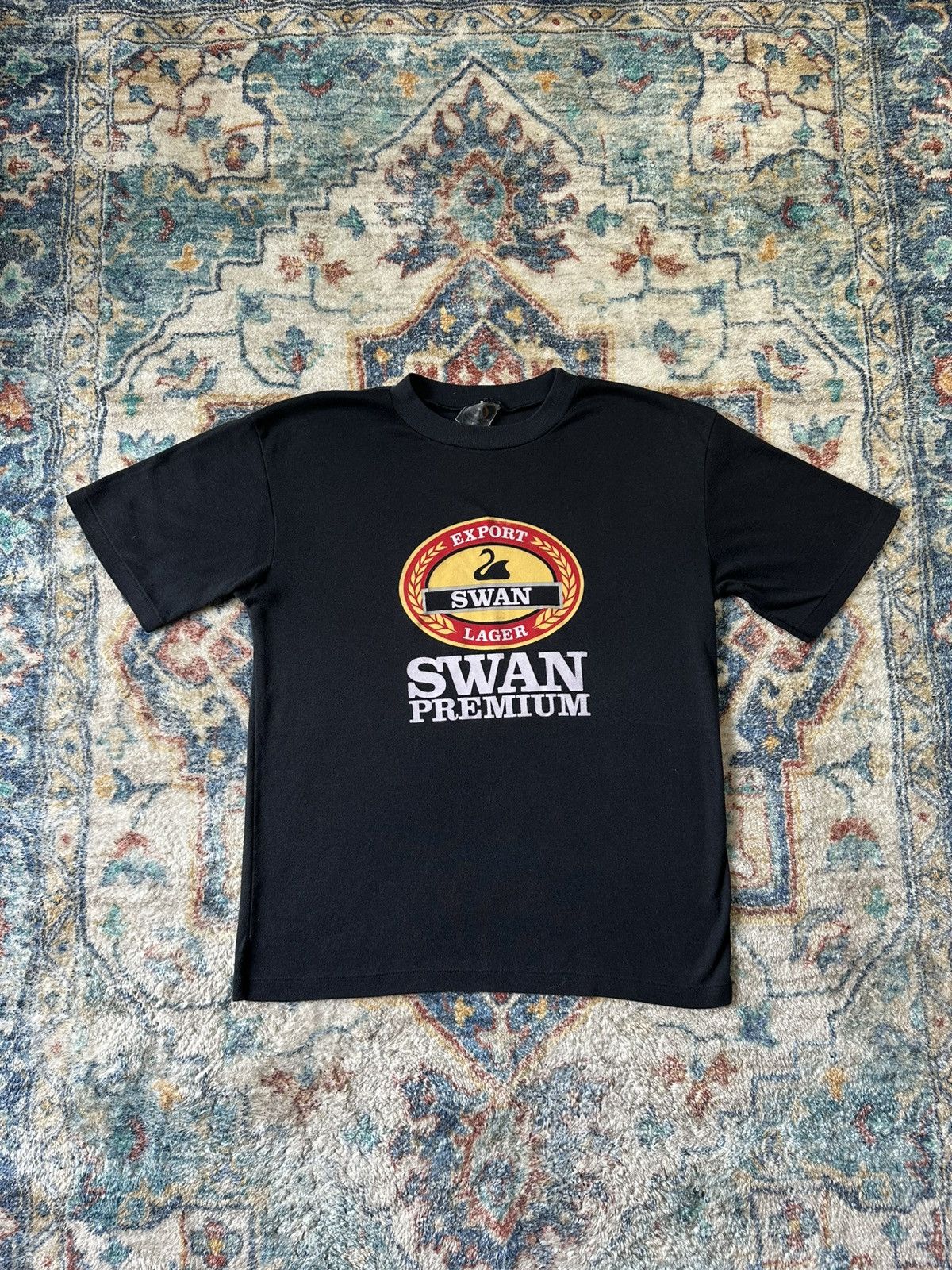 Vintage Vintage Swan Lager Beer T-shirt Medium Size US M / EU 48-50 / 2 - 1 Thumbnail