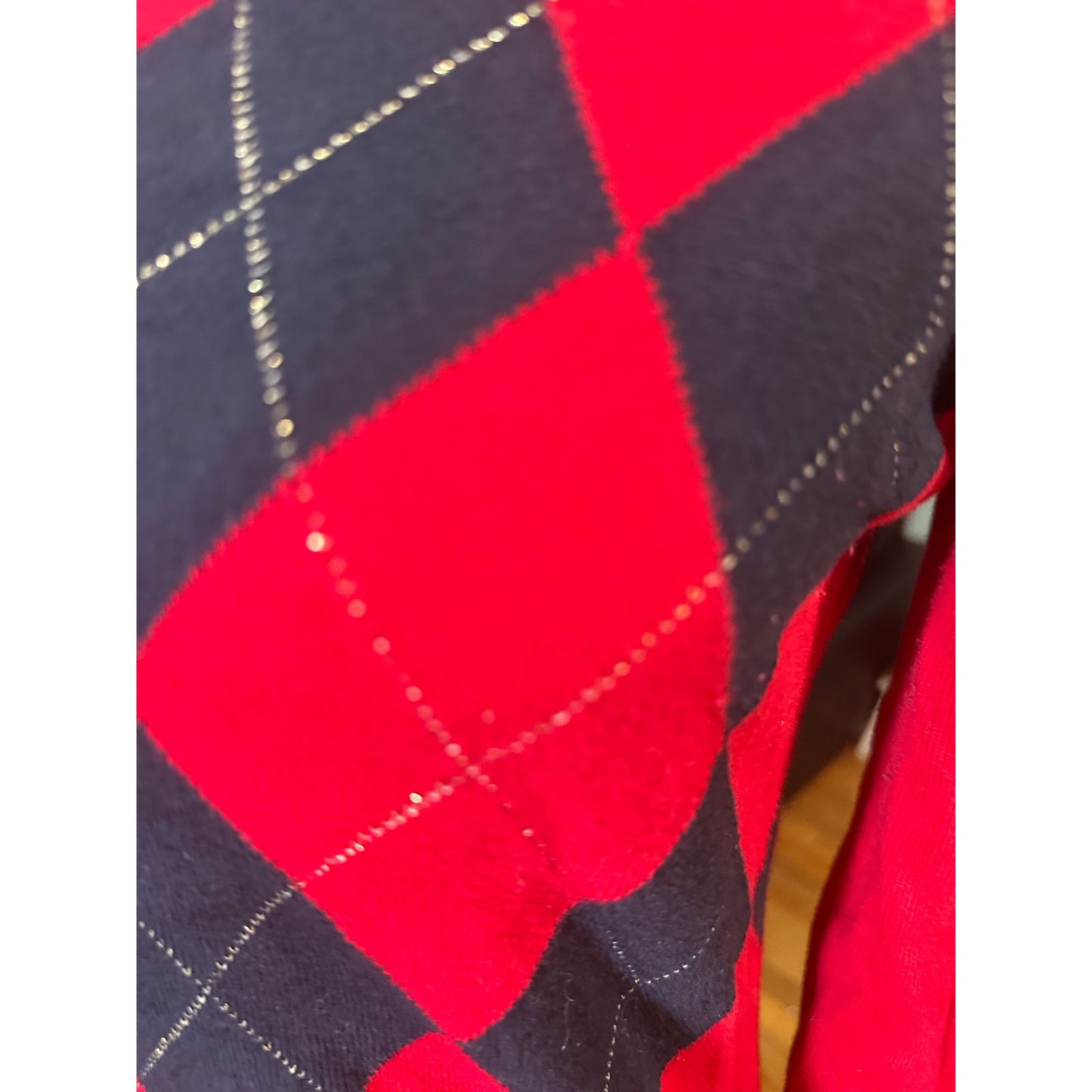 Tommy Hilfiger Tommy Hilfiger Argyle V-Neck Sweater – Women’s Size S / US 4 / IT 40 - 4 Thumbnail