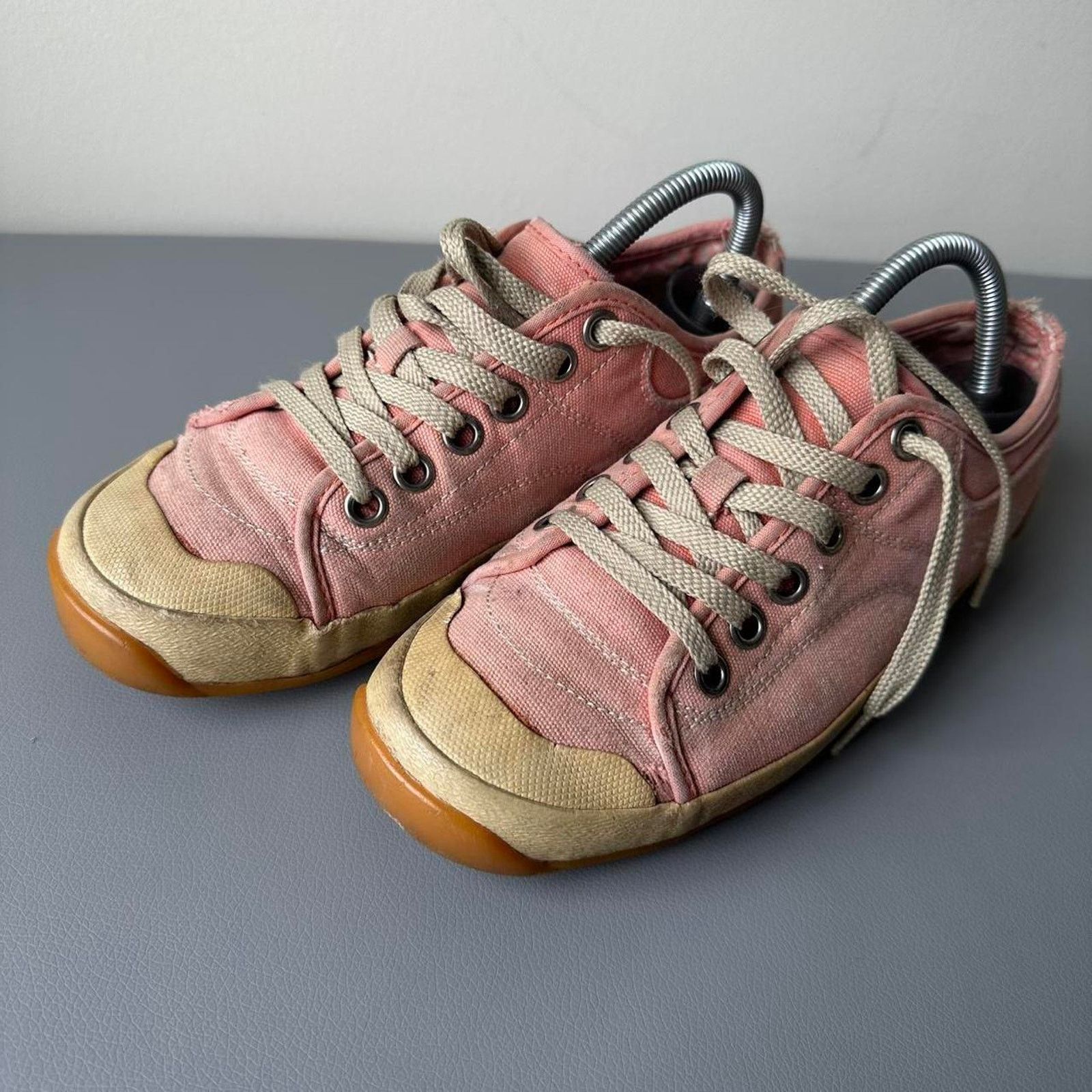 Vintage Vintage thrashed faded pink simple shoes Size US 8.5 / IT 38.5 - 8 Thumbnail