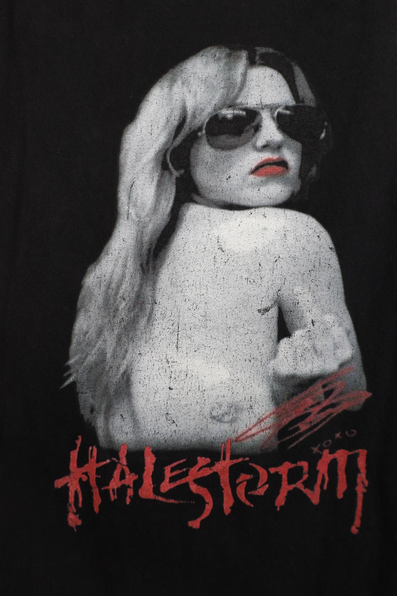 Vintage Vintage Streetwear Spell Out Halestorm Band T-Shirt Black Size L / US 10 / IT 46 - 4 Thumbnail