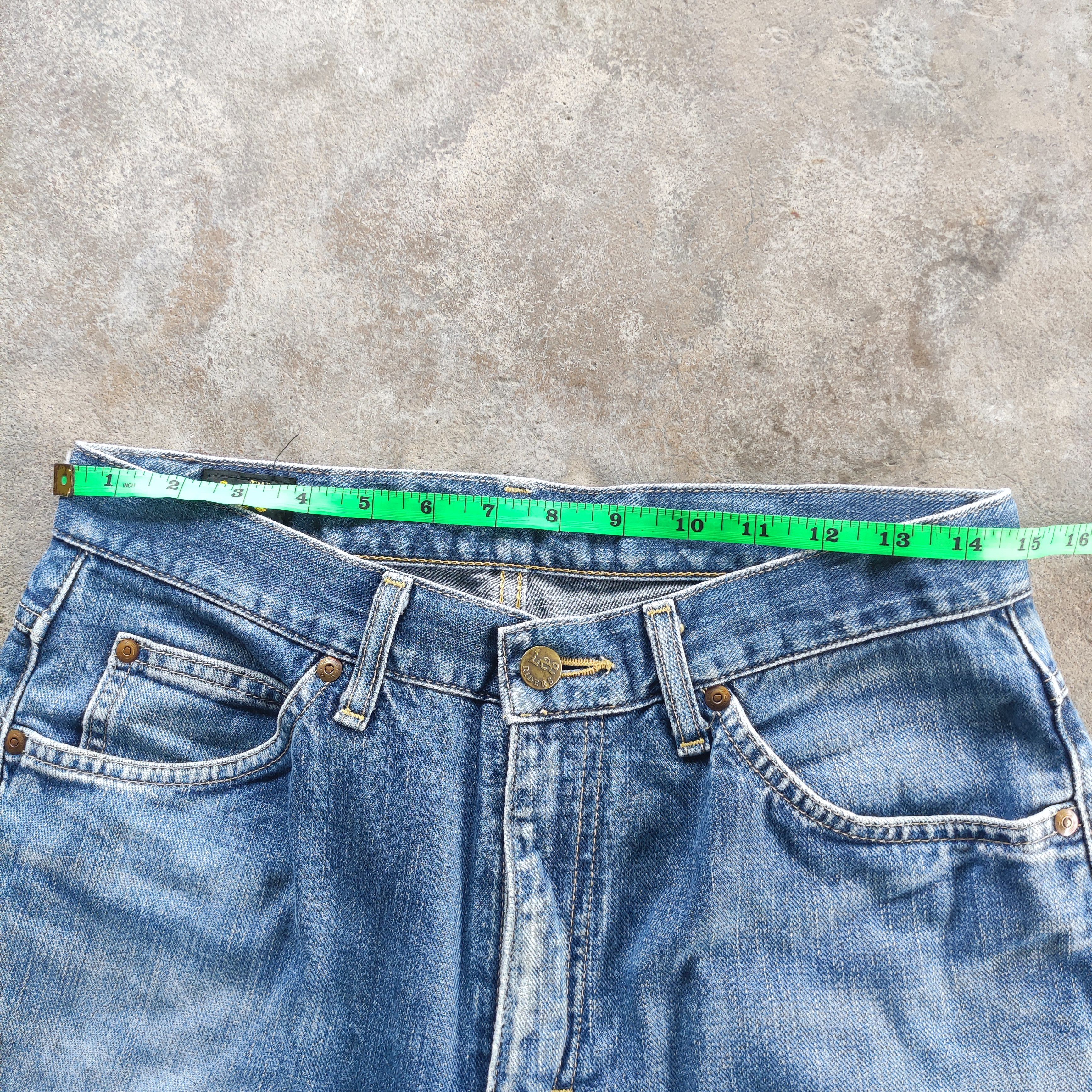 Vintage Lee Brand Straight Cut Jeans Faded Distressed Pants