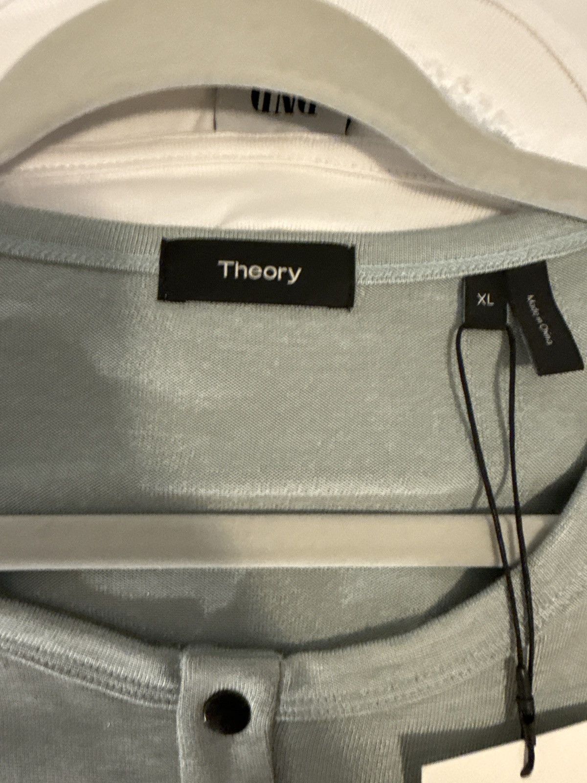 Theory Theory Henley shirt Size US XL / EU 56 / 4 - 3 Thumbnail
