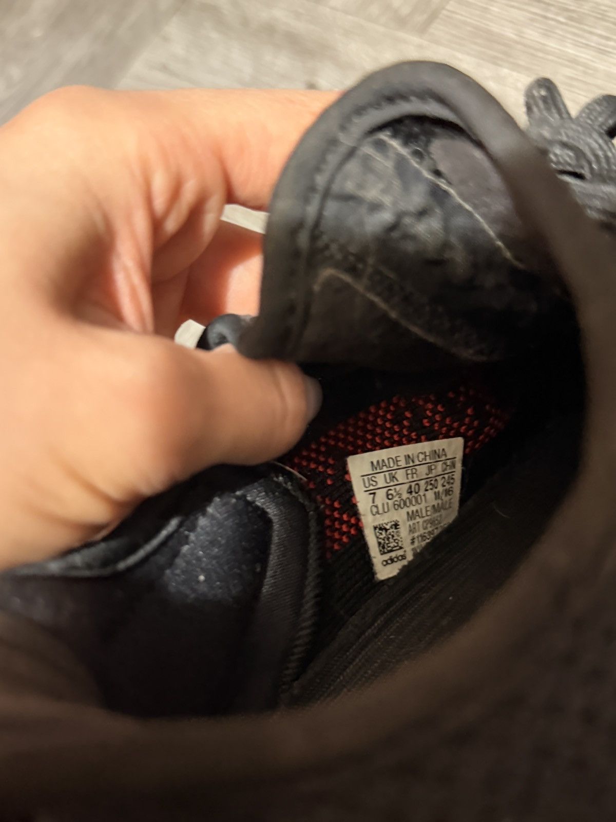 Yeezy adidas Yeezy Boost 350 V2 'Bred Size US 7 / EU 40 - 6 Thumbnail