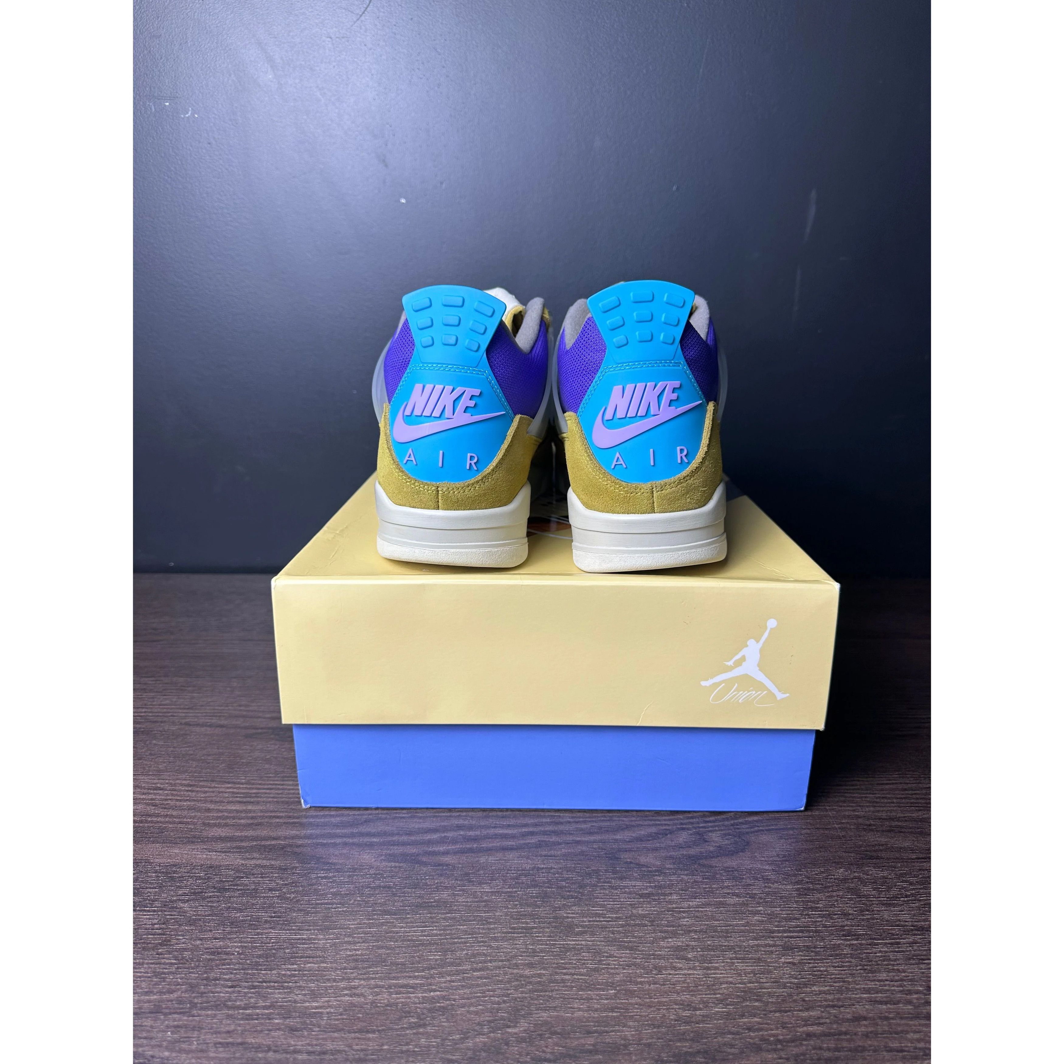 Jordan Brand Air Jordan 4 Retro SP 30th Anniversary x Union "Desert Moss" **PRE-OWNED** Size US 11.5 / EU 44-45 - 4 Thumbnail