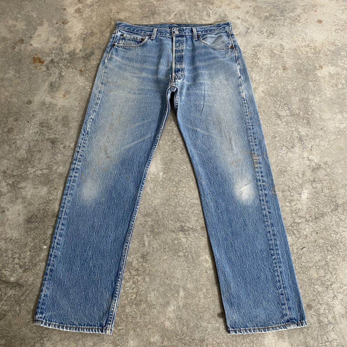 Levi's Vintage 1996 Levis 501 Faded Stonewashed Blue Denim Jeans Size US 35 - 2 Thumbnail