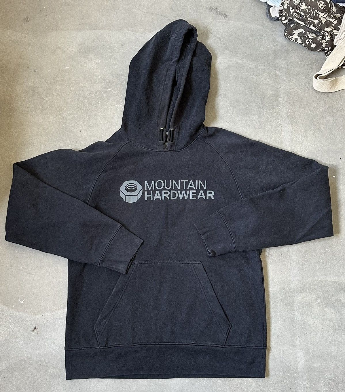 Mountain Hardwear VINTAGS MOUNTAIN HARDWEAR HOODIE Size US M / EU 48-50 / 2 - 1 Thumbnail