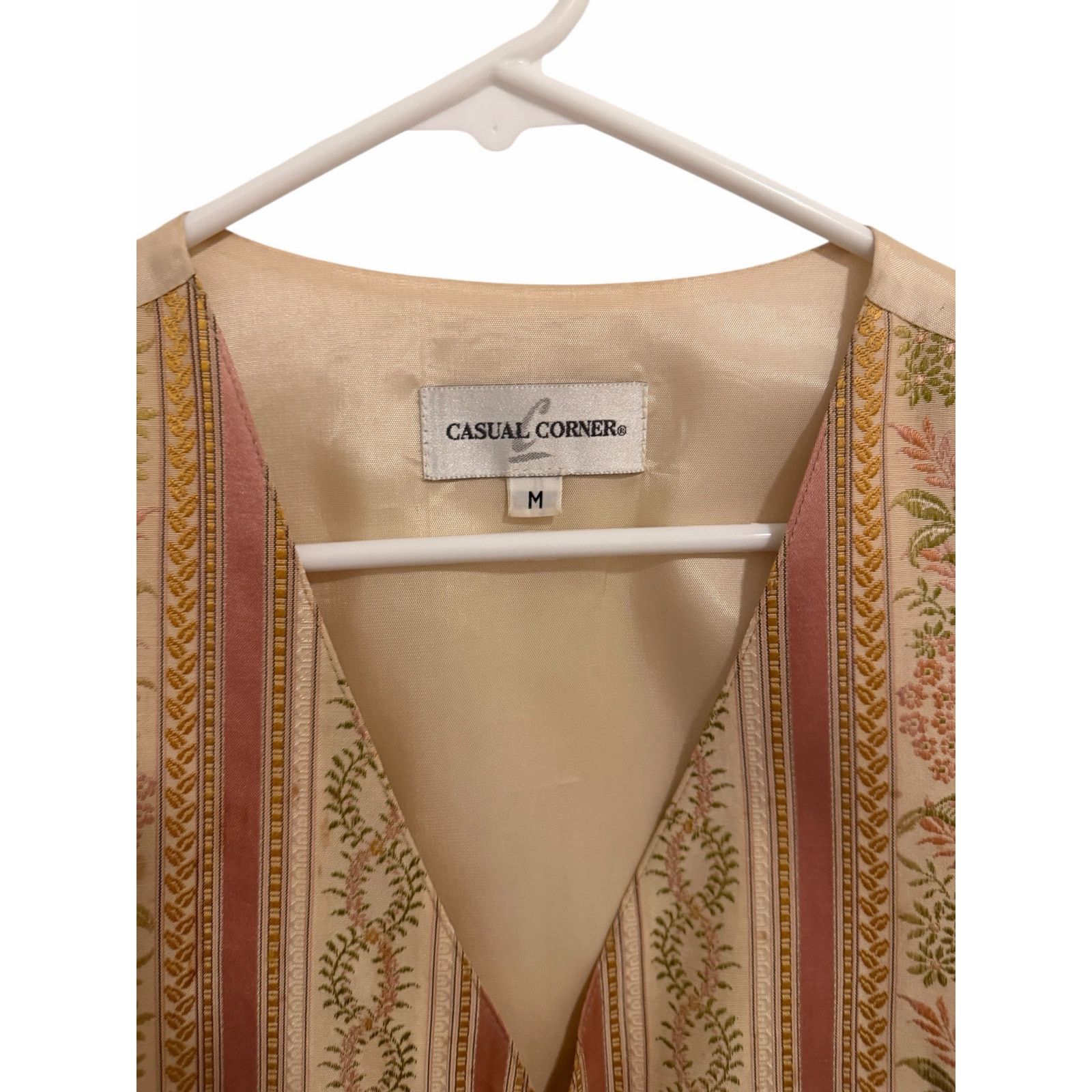 Other Casual Corner Ivory Pink V-Neck Tie Back Sleeveless Vest Size M / US 6-8 / IT 42-44 - 7 Thumbnail