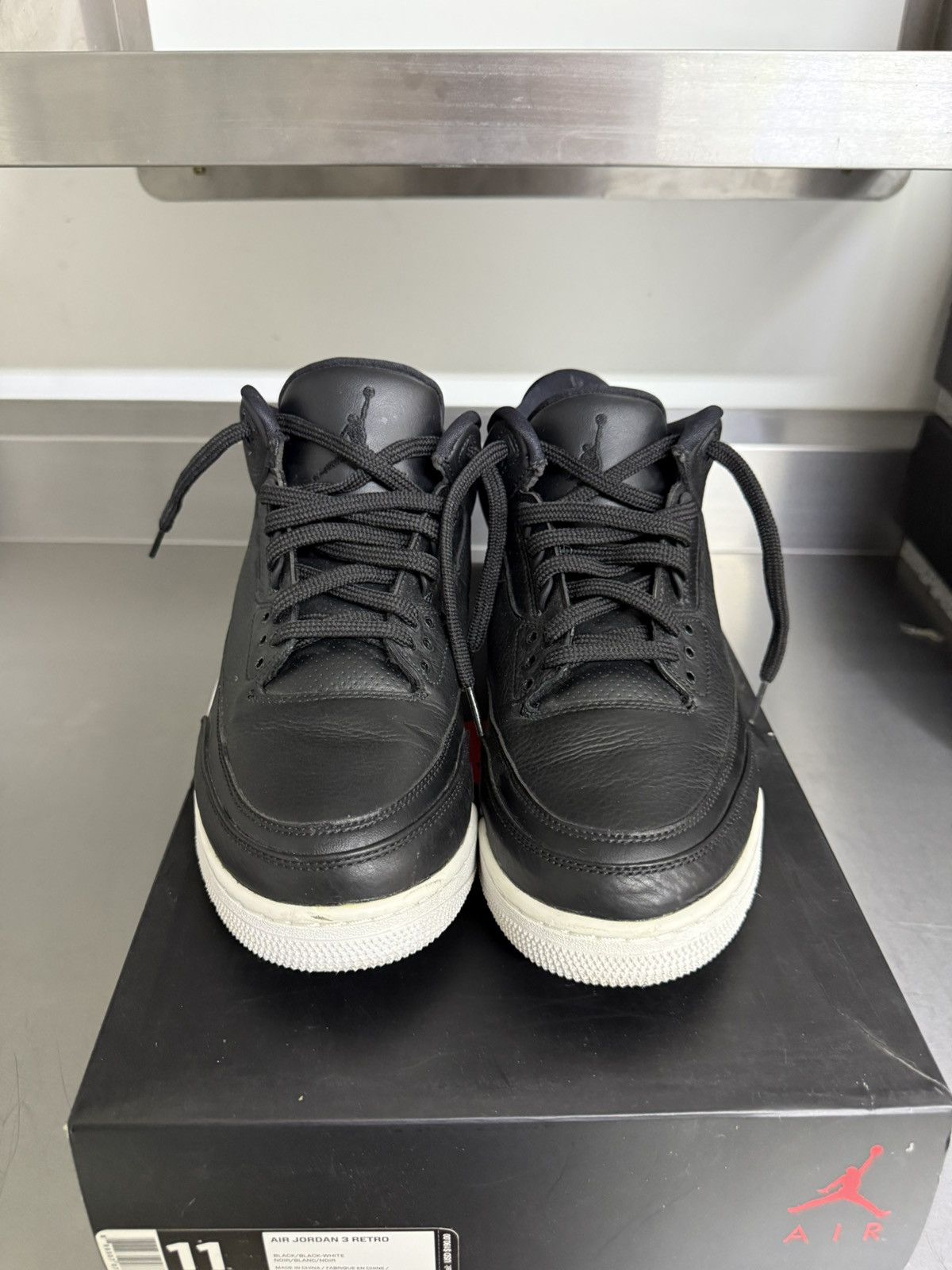 Jordan Brand Jordan 3 cyber monday Size US 11 / EU 44 - 4 Thumbnail