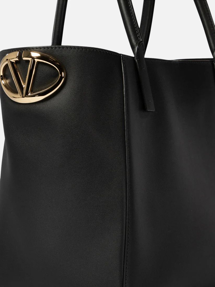 Valentino o1s22i1n0924 Size: OS / Nappa Vlogo Side Tote Bag in Black Size ONE SIZE - 4 Thumbnail