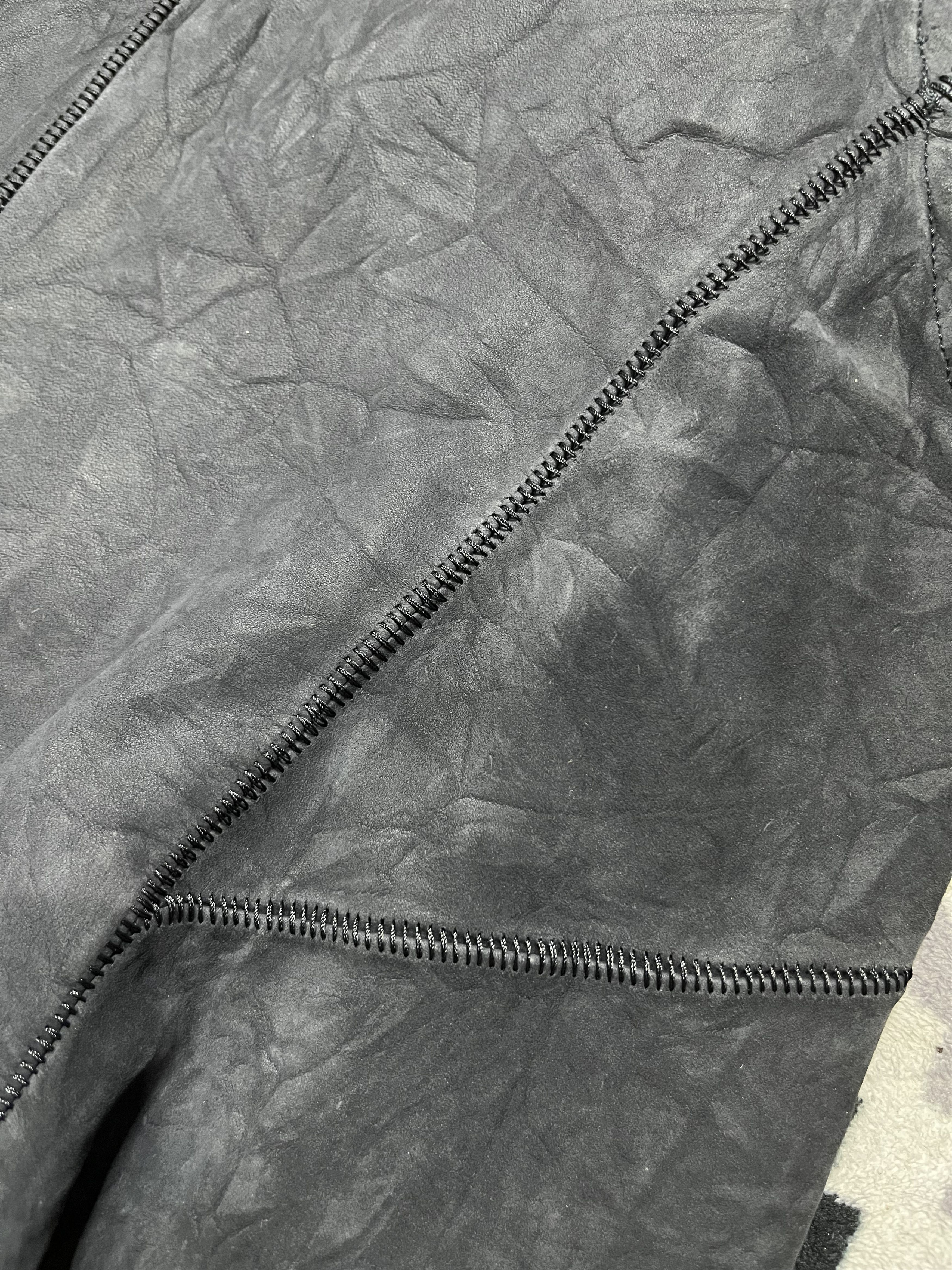 Isaac Sellam Experience Isaac sellam experience vest cut hole calfskin leather Size US M / EU 48-50 / 2 - 7 Thumbnail