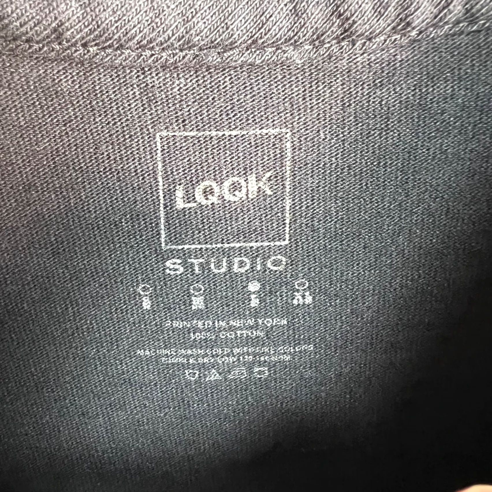 Vintage VINTAGE LQQK Studio Graphic T Shirt Mens Size Large Black Crew Neck Short Sleeve United States 90s Concert Style Mens Size US L / EU 52-54 / 3 - 3 Thumbnail