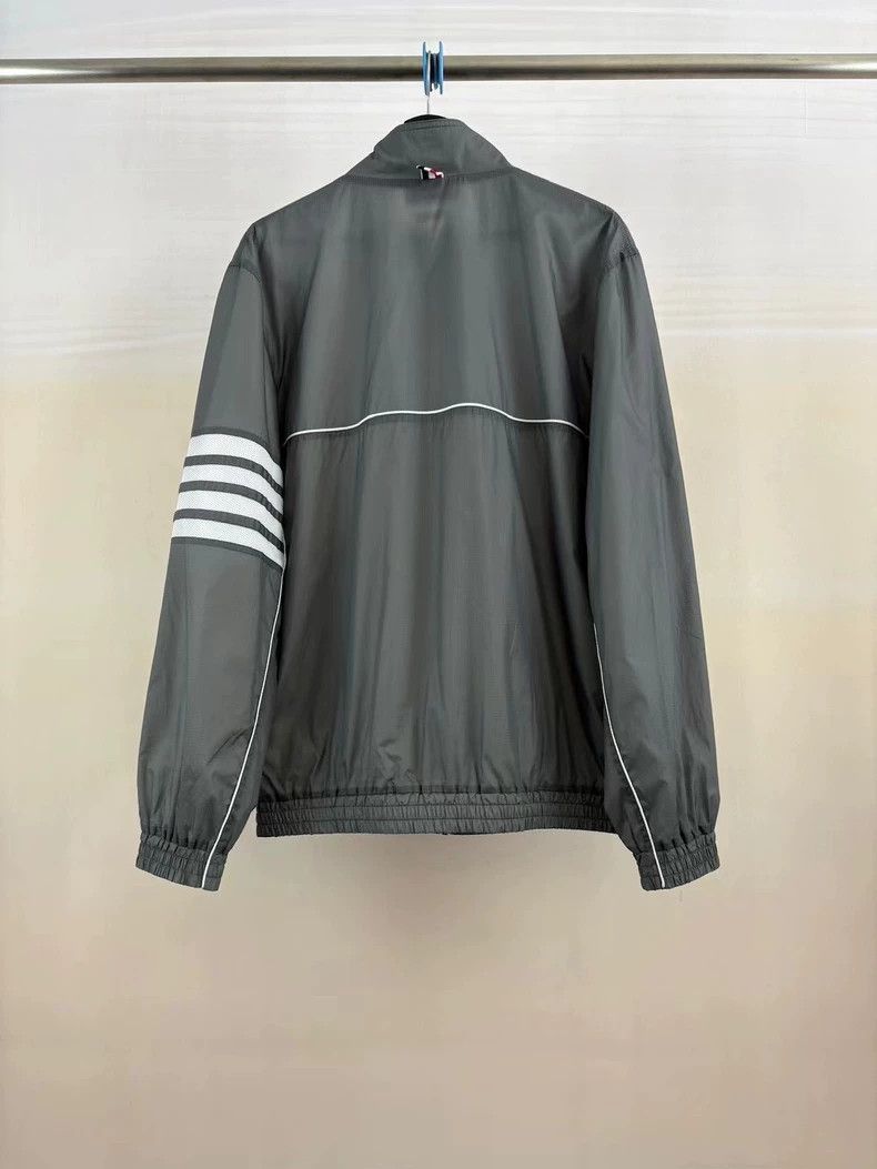 Thom Browne Thom Browne size3 Gray four stripe nylon zipper jacket Size US L / EU 52-54 / 3 - 2 Thumbnail