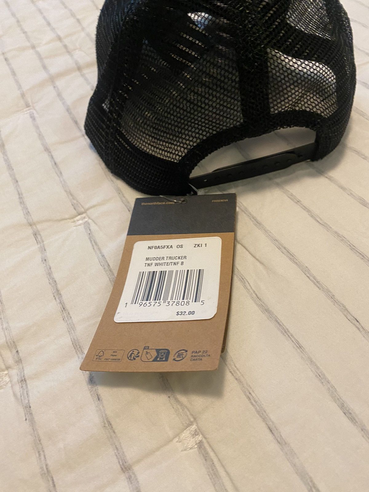 The North Face The North Face Mudder Trucker Hat Black/White NWT Size ONE SIZE - 8 Thumbnail