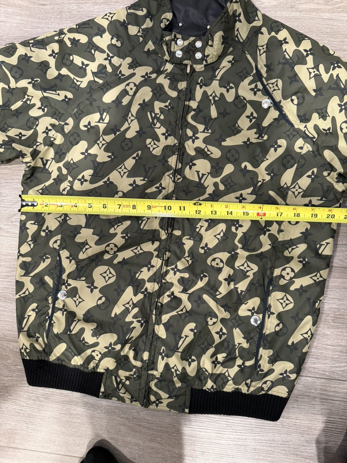 Louis Vuitton × Takashi Murakami Louis Vuitton Murakami Camouflage Monogram Jacket Size US M / EU 48-50 / 2 - 6 Thumbnail