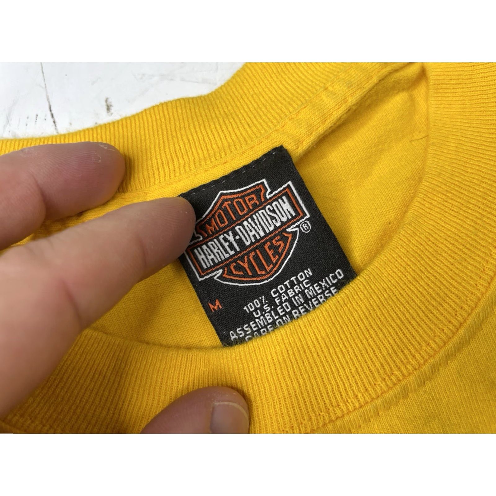 Harley Davidson VINTAGE Harley-Davidson T-Shirt Mens XL Yellow Short Sleeve Graphic Tee Y2K Las Vegas Yellow? Size US XL / EU 56 / 4 - 5 Thumbnail