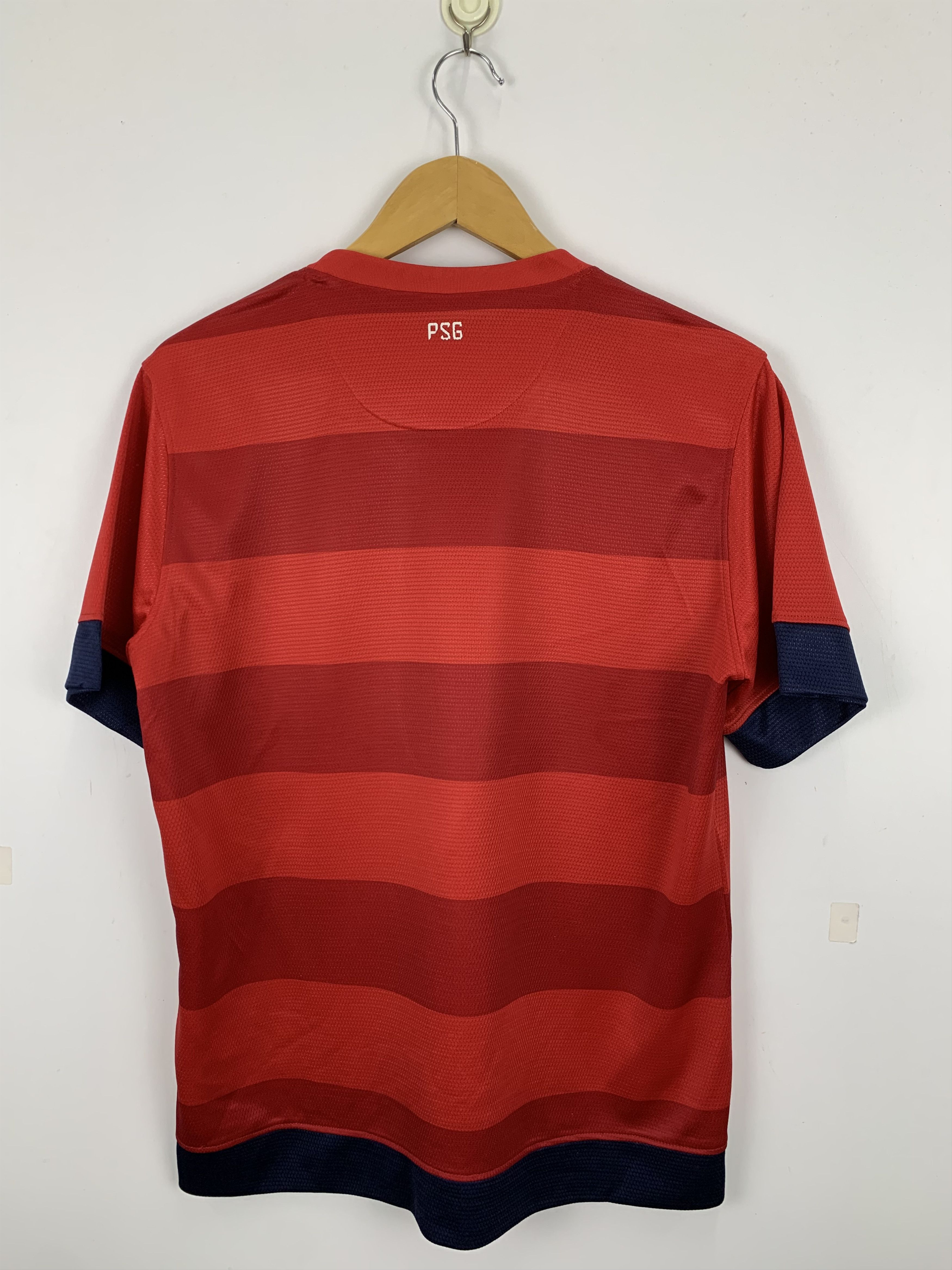 Nike Paris Saint Germain Nike Jersey TA0227 Size US S / EU 44-46 / 1 - 3 Thumbnail
