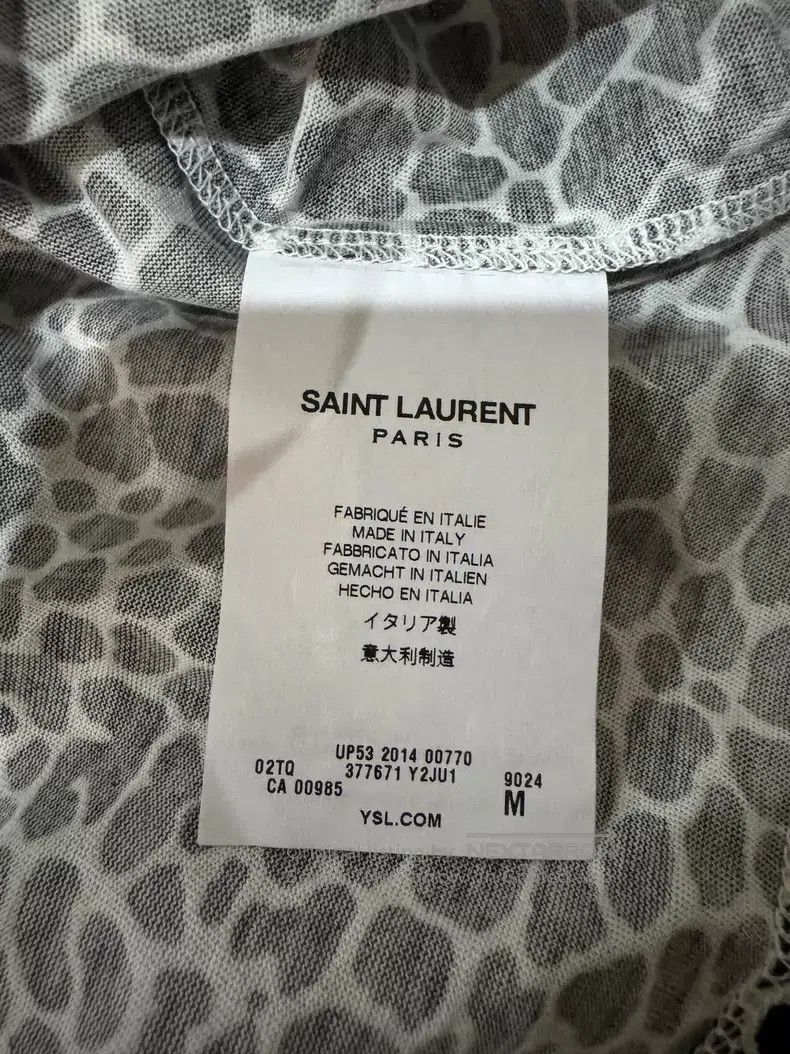 Saint Laurent Paris Saint Laurent Paris Original White Leopard Print Short Sle Size US M / EU 48-50 / 2 - 4 Thumbnail
