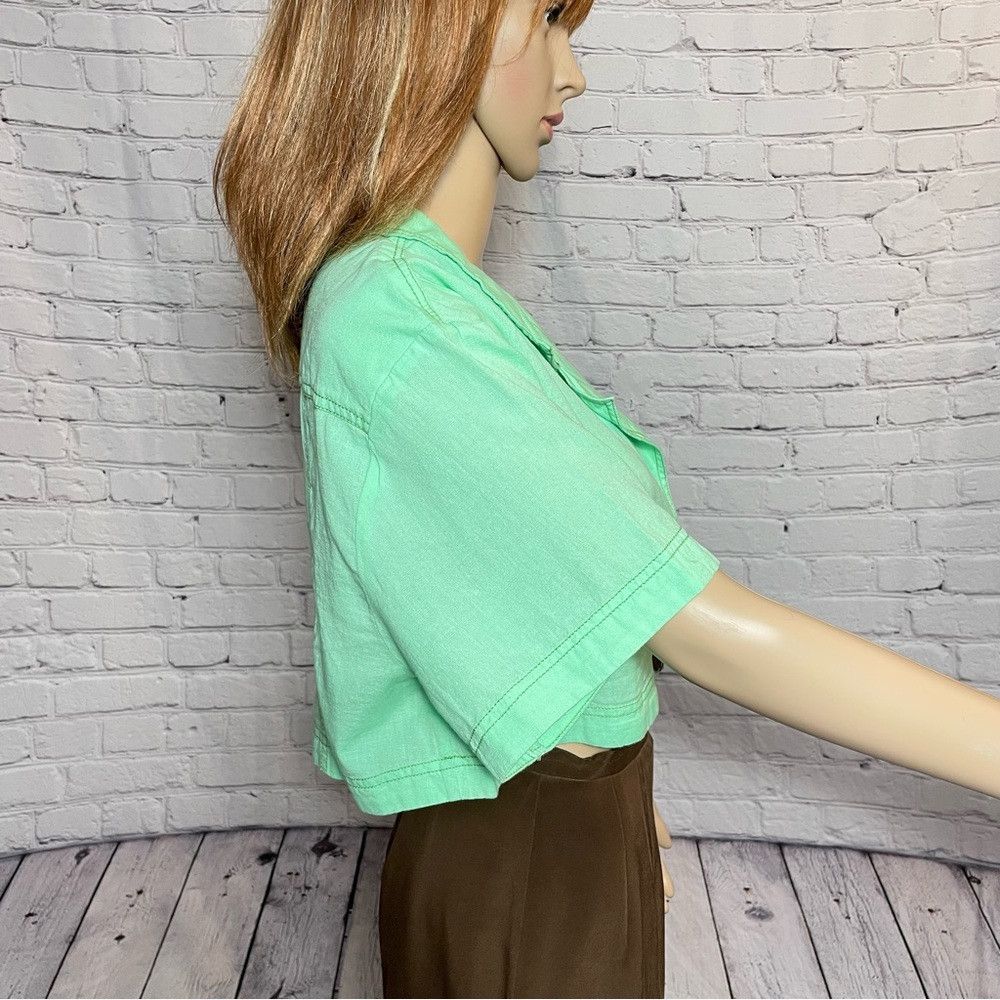 Free People NWT New Free People Honeydew Crop Green Blouse Size L Size L / US 10 / IT 46 - 4 Thumbnail