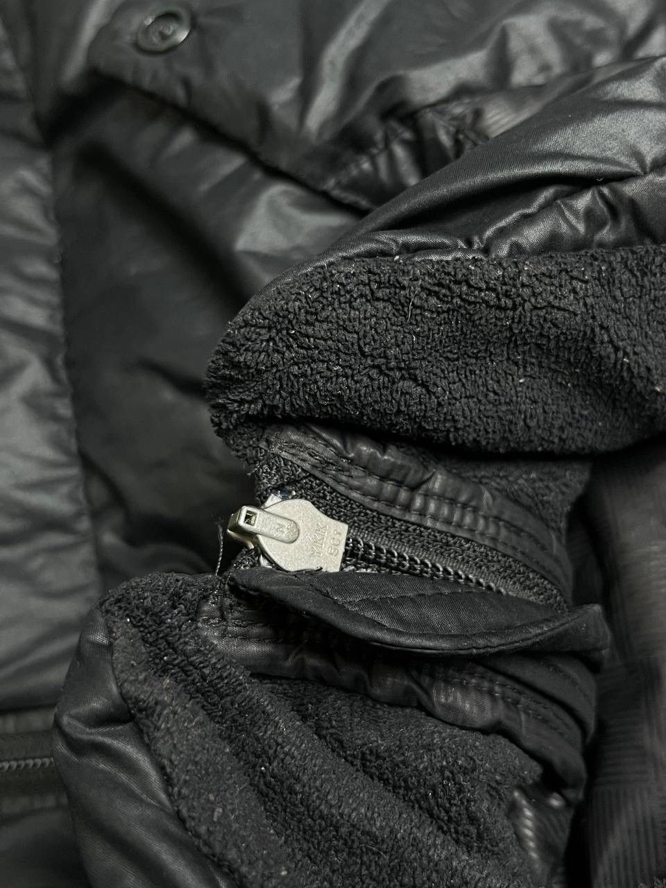 Nike Vintage Nike Swoosh Down Puffer Jacket Y2K XL Size US XL / EU 56 / 4 - 4 Thumbnail