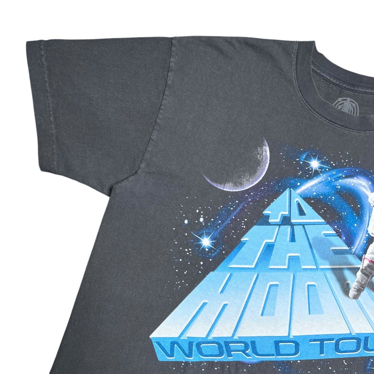 Kid Cudi Kid Cudi To The Moon World Tour Graphic Hip Hop T-Shirt Size US M / EU 48-50 / 2 - 7 Thumbnail