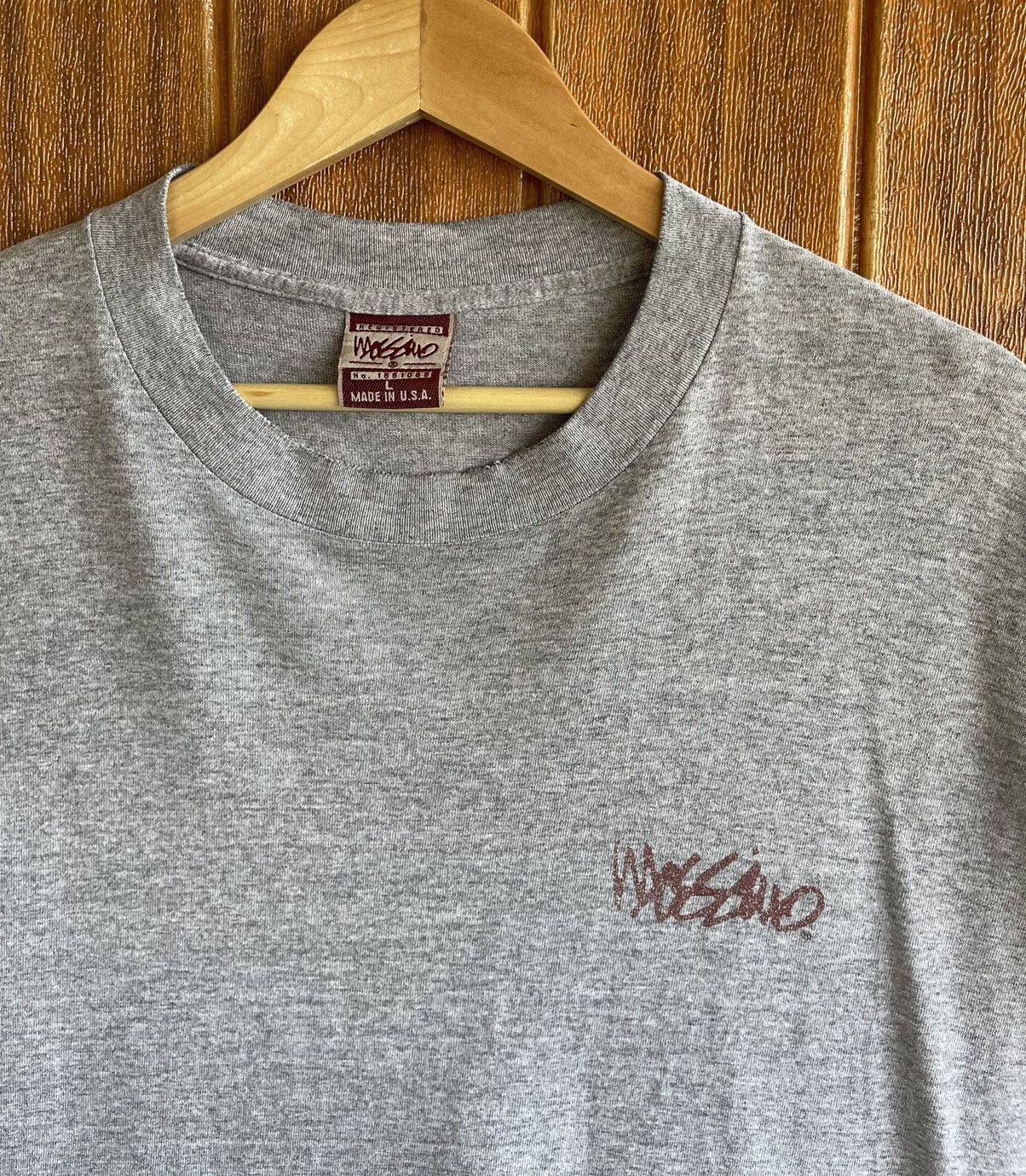 Mossimo Vintage’90s Thrashed🔥MOSSIMO🔥Big Logo Back Hit Faded Tshirt Size US L / EU 52-54 / 3 - 5 Thumbnail