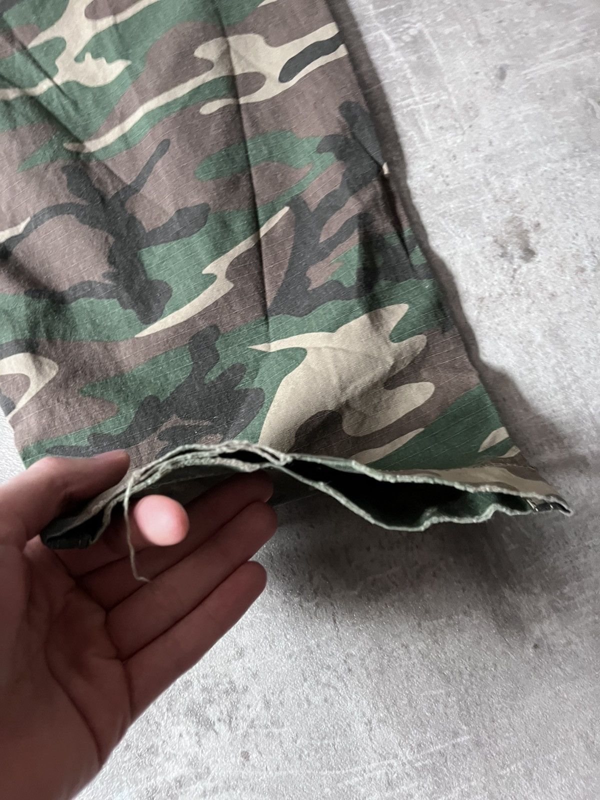 Dolce & Gabbana Dolce & Gabbana camo cargo pants gold heart Size US 40 / EU 56 - 9 Thumbnail