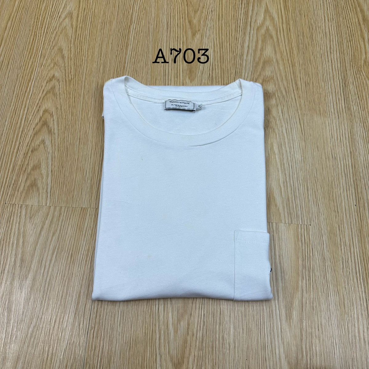 Designer × Japanese Brand × Maison Kitsune Maison Kitsune SIngle Pocket Shirt A703 Size US M / EU 48-50 / 2 - 10 Thumbnail