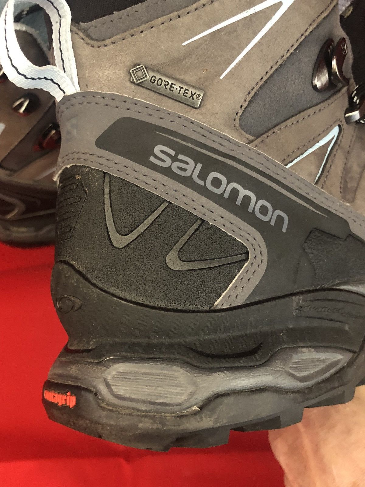 Salomon Salomon X Ultra GTX Contagrip Waterproof Hiking Boots Size US 9 / IT 39 - 5 Thumbnail