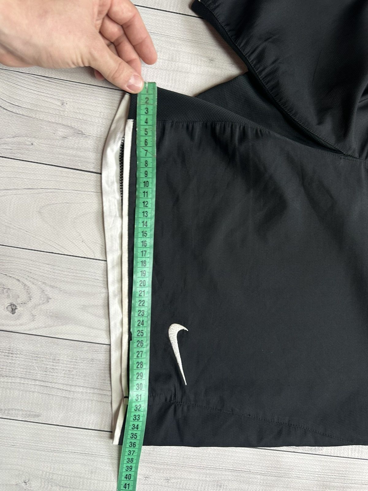 Nike × Vintage Vintage Nike Manchester United soccer shorts size XL black Size US 36 / EU 52 - 8 Thumbnail