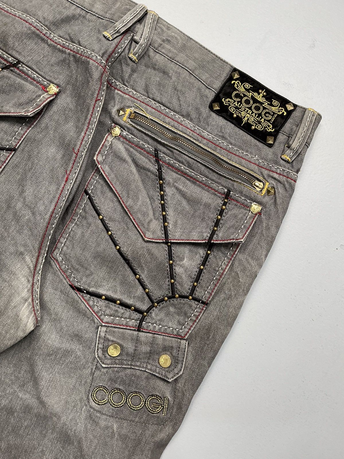 Coogi Vintage Coogi crazy patterns embroidered denim pant Size US 42 / EU 58 - 14 Thumbnail