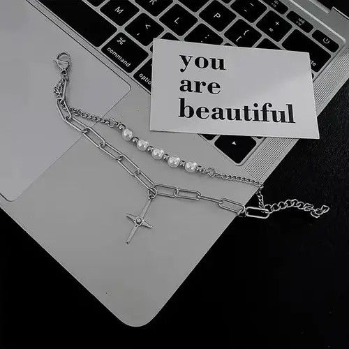Other Vintage cross pearl bracelet Size ONE SIZE - 3 Thumbnail