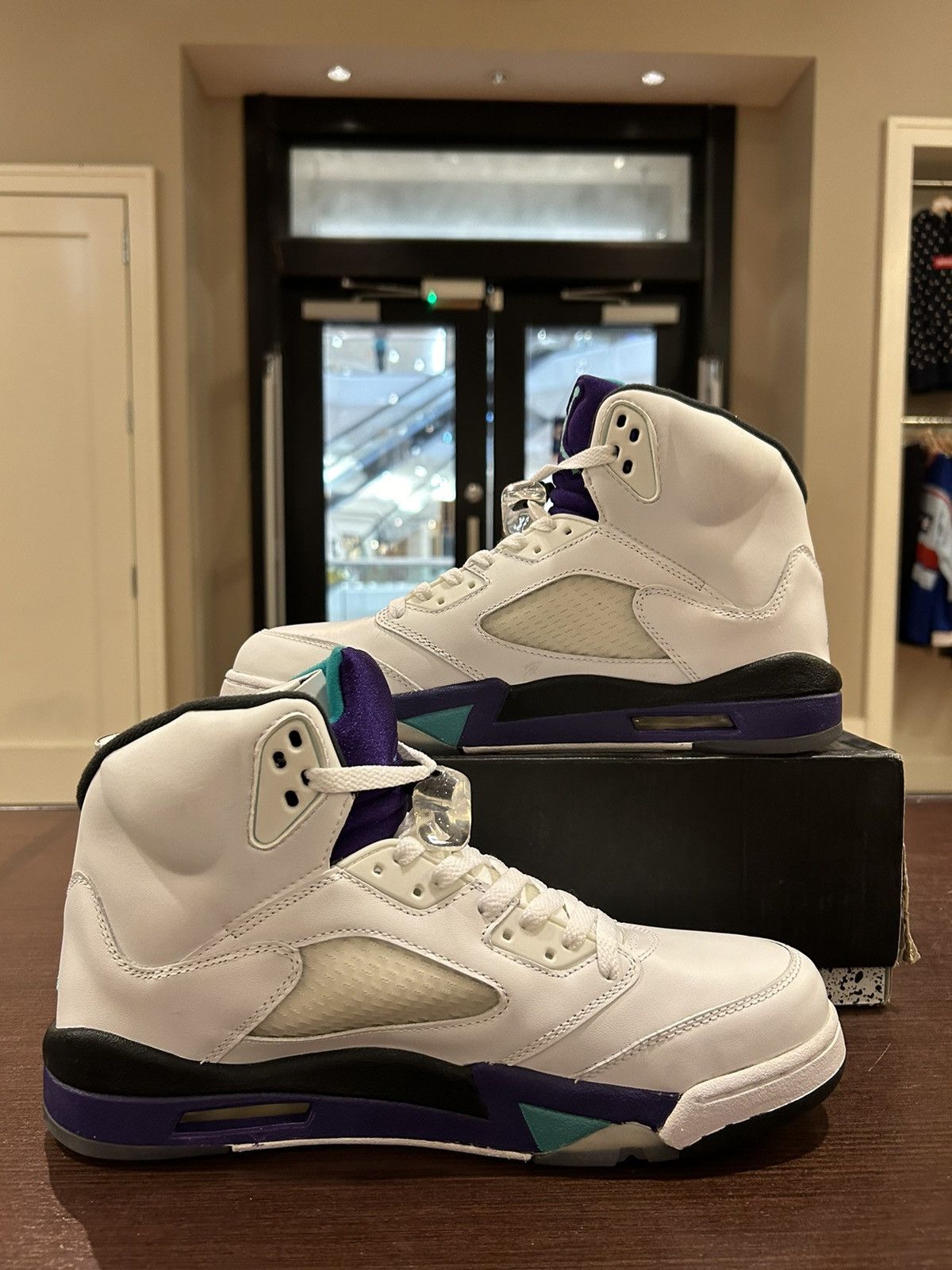 Jordan Brand Jordan 5 grape Size US 12 / EU 45 - 4 Thumbnail