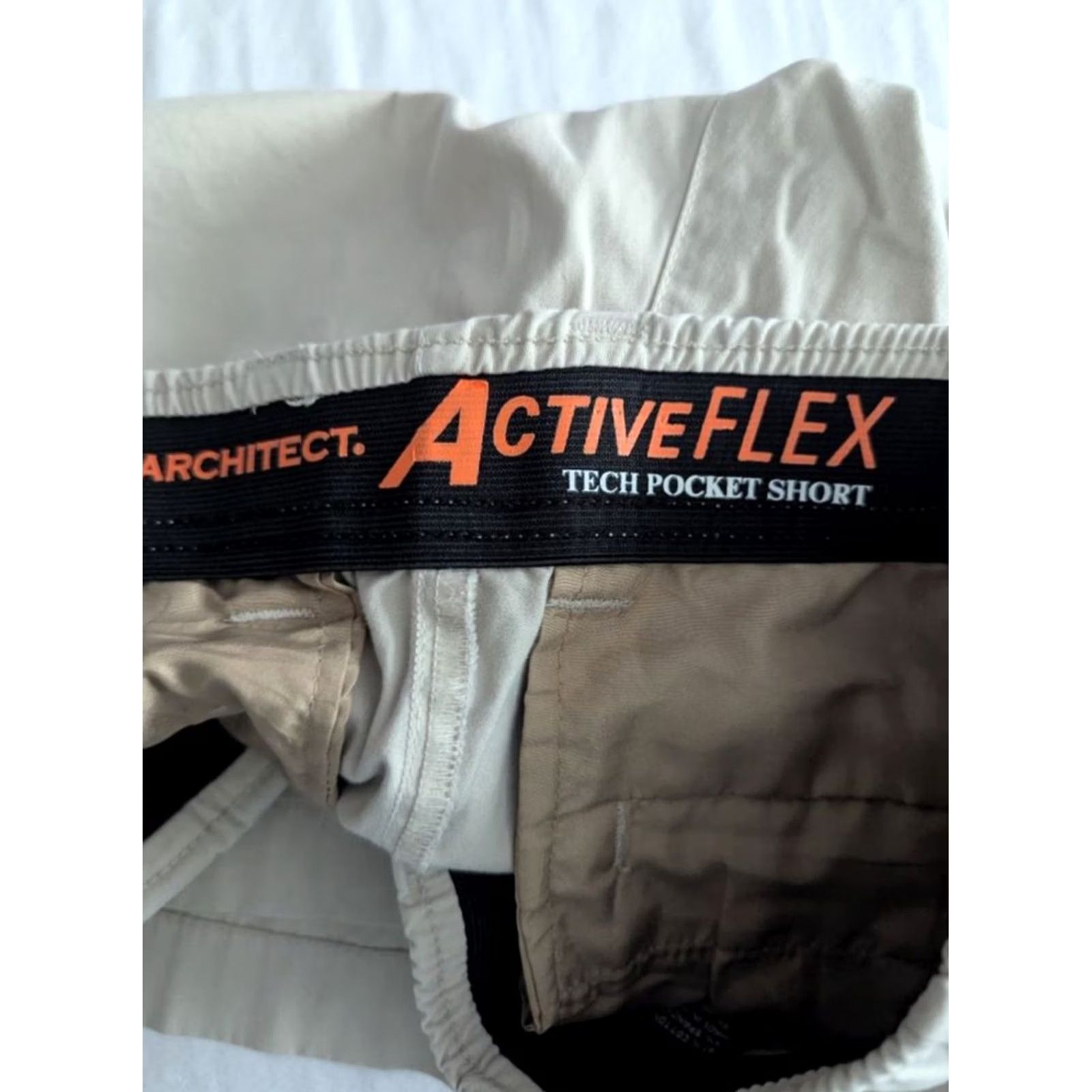 Architect Architect Active Flex Tech Pocket Bermuda Shorts Men's 40 Ivory Cotton Comfort Waist EUC Size US 40 / EU 56 - 5 Thumbnail