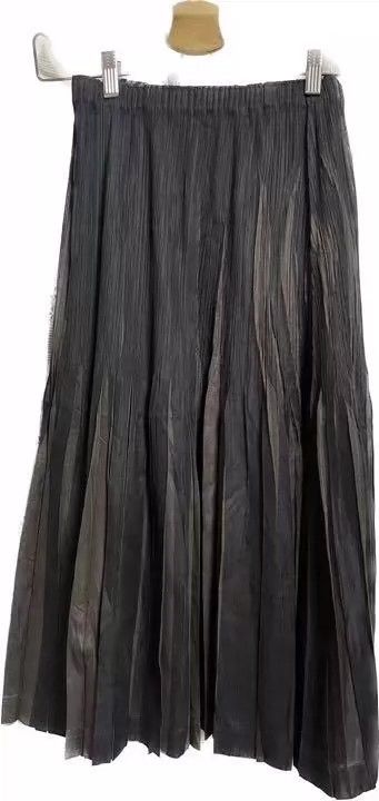 Issey Miyake Issey Miyake size:1 A black vintage skirt Size 22" - 2 Thumbnail