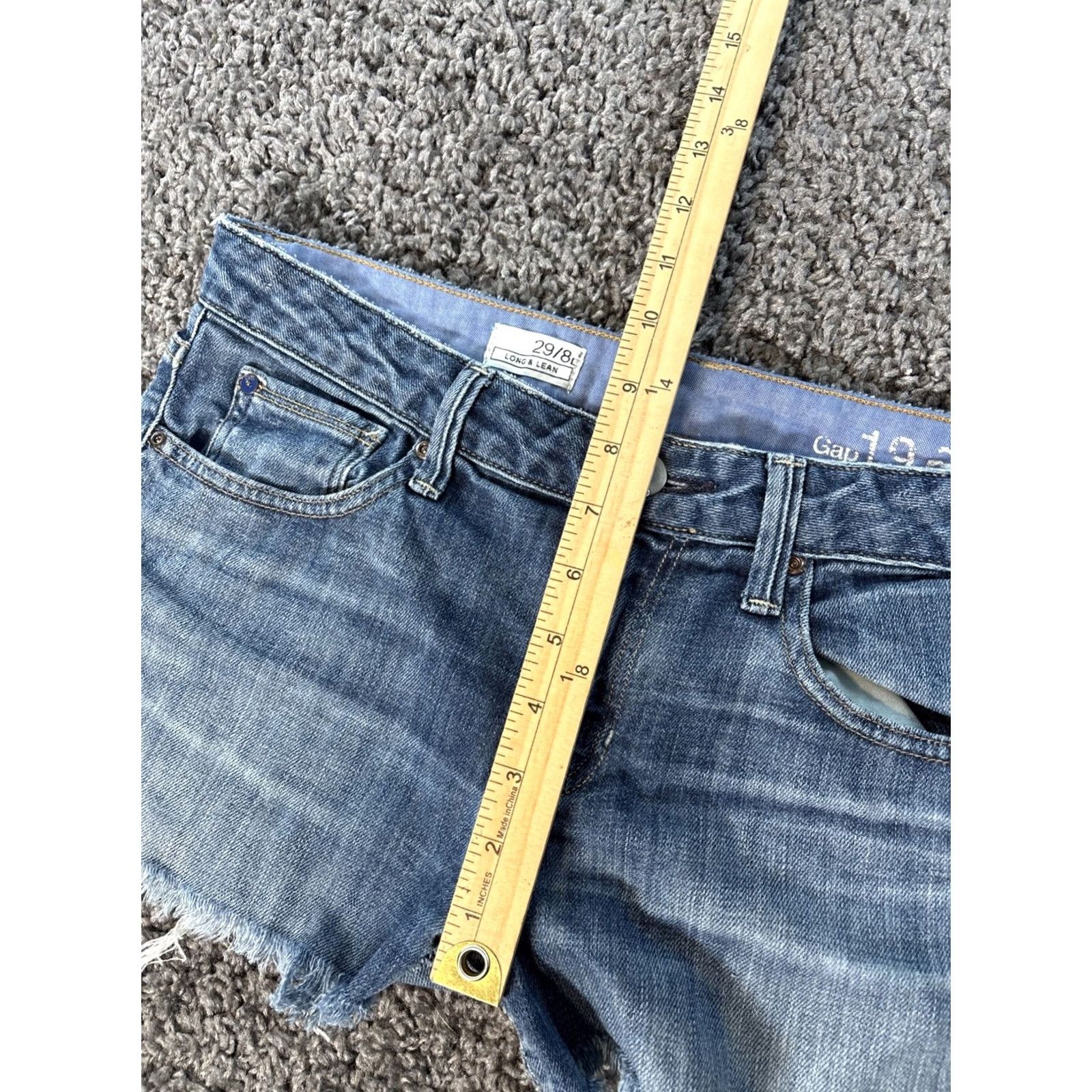Gap VINTAGE Gap Low Rise Shorts Womens 32 Pocket Denim Mini Frayed Size 24" / US 00 / IT 34 - 4 Thumbnail