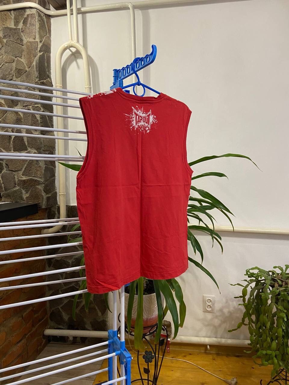 Tapout × Vintage Vintage Tapout Big Logo Red Cotton T-Shirt Size US L / EU 52-54 / 3 - 2 Thumbnail