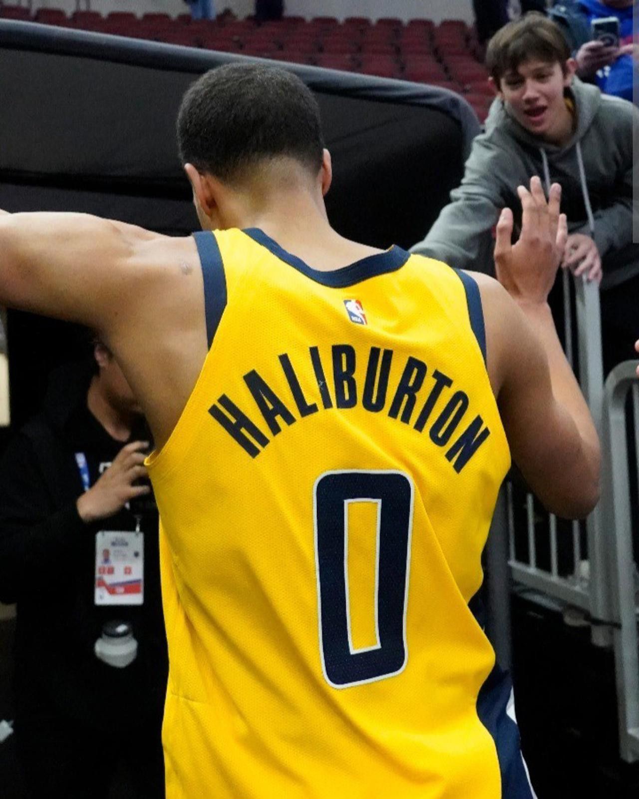 Other Tyrese Haliburton (Jordan)-(Pacers)-(Jersey)-(XL)-$110.00 Size US XL / EU 56 / 4 - 4 Thumbnail