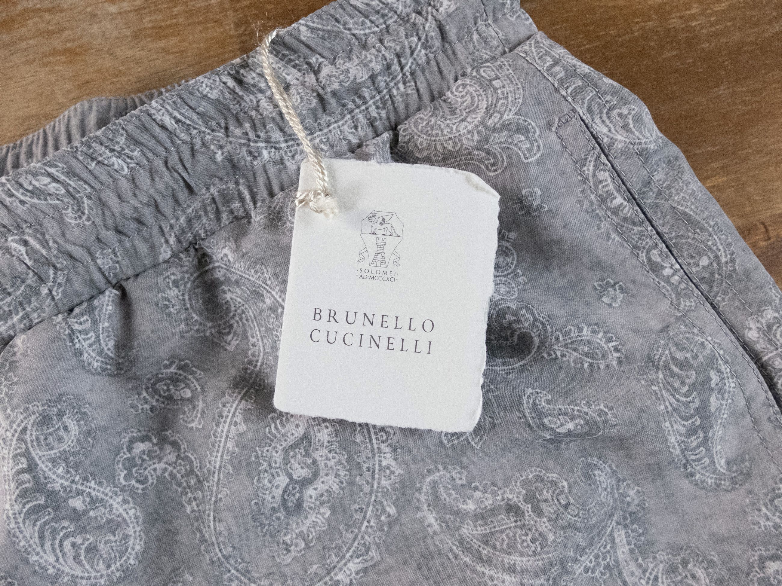 Brunello Cucinelli BRUNELLO CUCINELLI gray paisley print swim shorts Large NWT Size US 34 / EU 50 - 5 Thumbnail
