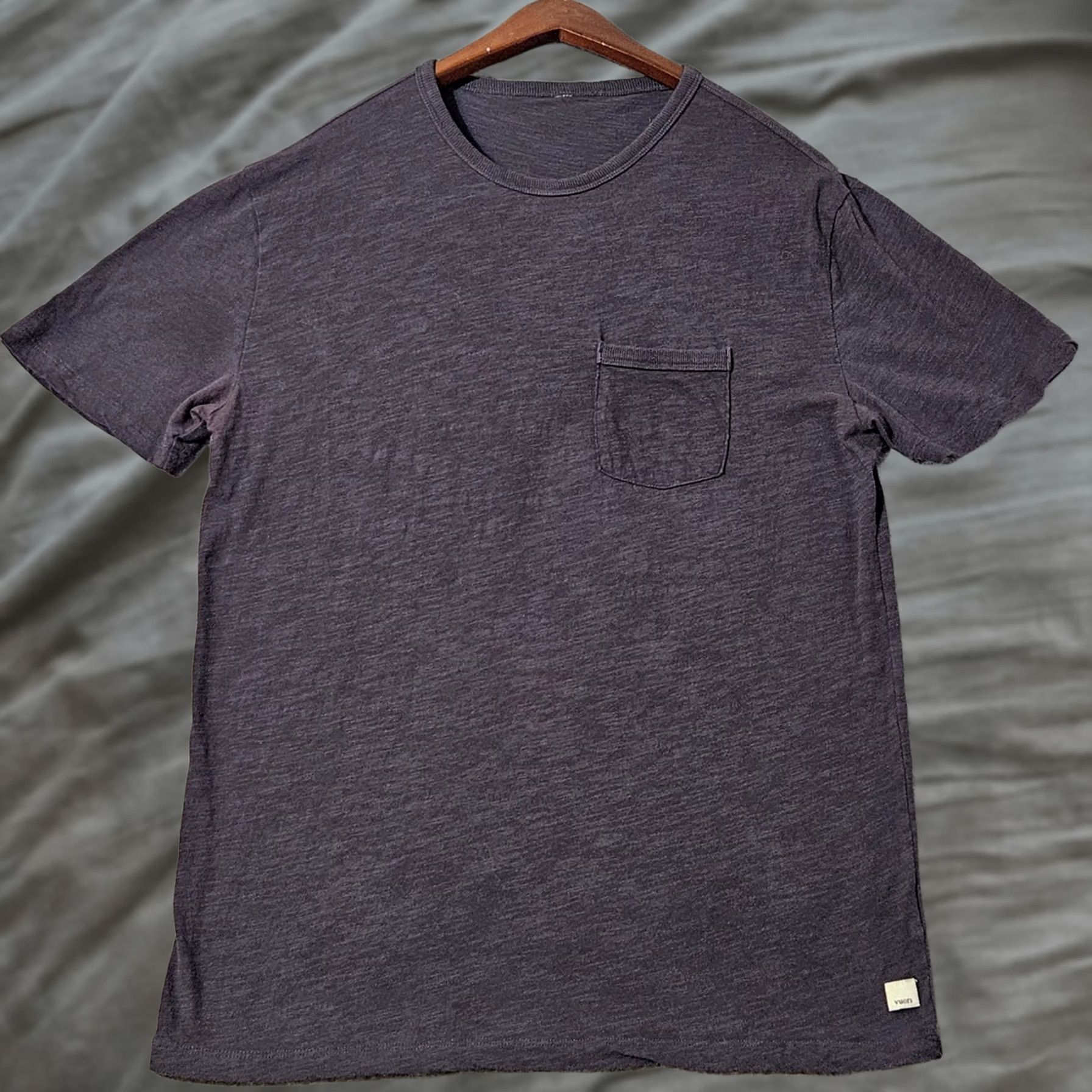 Vuori Vuori Shirt Mens Large Gray The Rise Tee Pima Cotton Pocket Athletic V182 Size US L / EU 52-54 / 3 - 1 Thumbnail